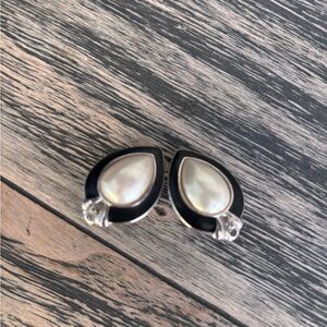 Vintage Elegant Black and Silver Teardrop Clip-On Earrings